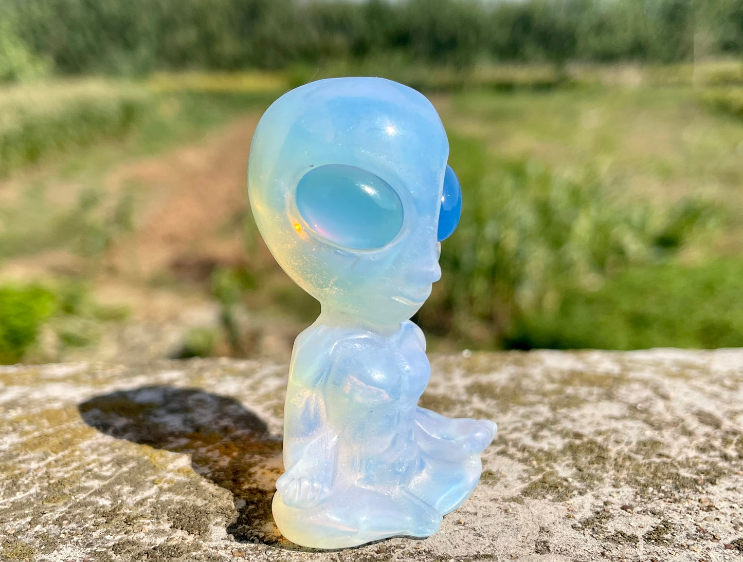 2.3''+ Opalite quartz,quartz crystal,hand carved,Crystal Alien,Alien skull,Crystal Gifts,crystal healing,home decoration