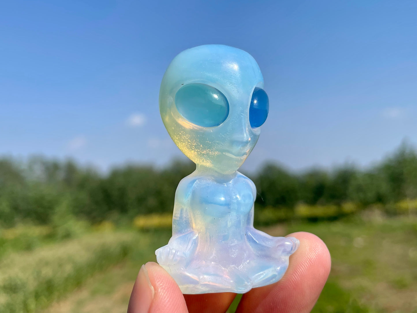 2.3''+ Opalite quartz,quartz crystal,hand carved,Crystal Alien,Alien skull,Crystal Gifts,crystal healing,home decoration