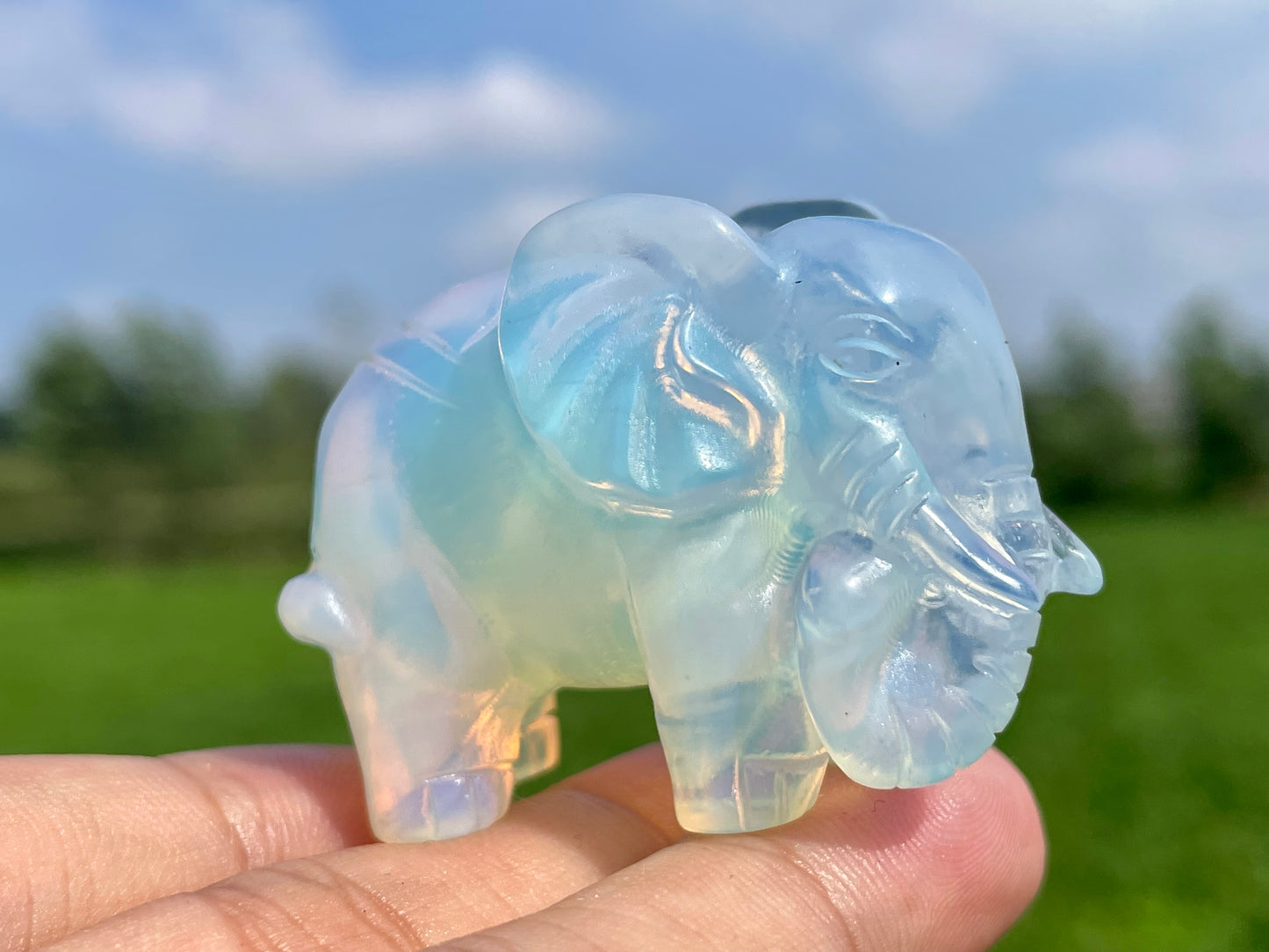 2.2''+ White Opalite quartz,quartz crystal,hand carved,Crystal Elephant,Elephant skull,Home Decoration Crystal Gifts